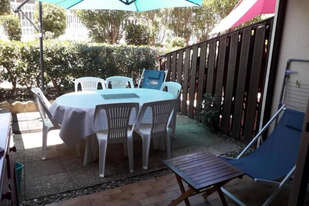 Appartement Avec Jardin Gruissan Eksteriør billede